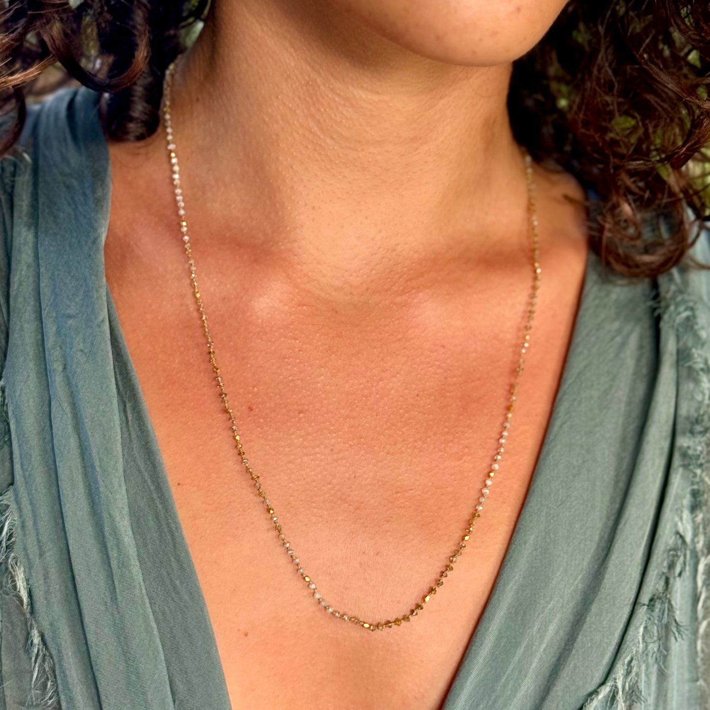 Shaded Diamond & Gold Strand