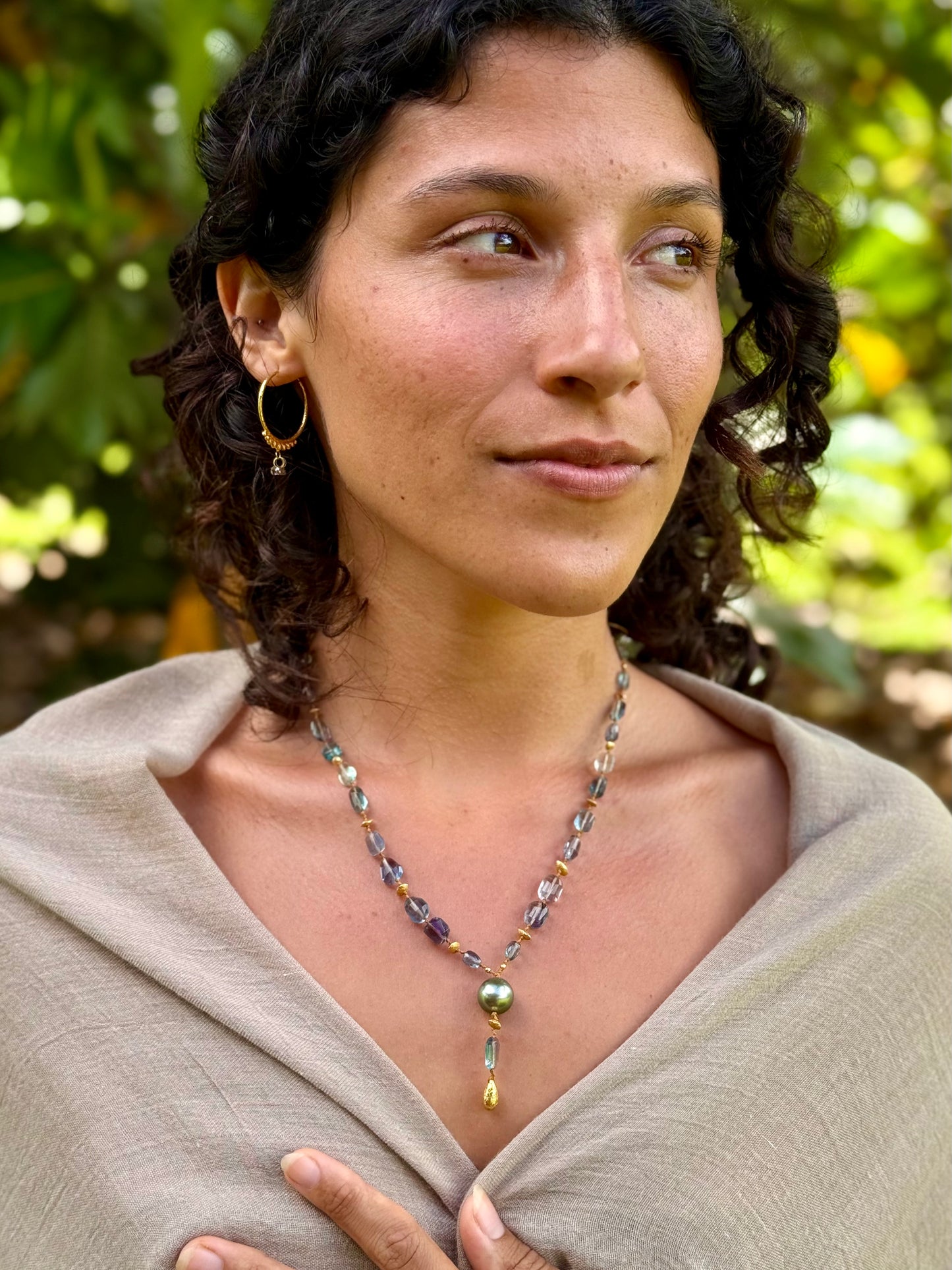 Teal Fluorite and Tahitian Pearl Kulu Nani
