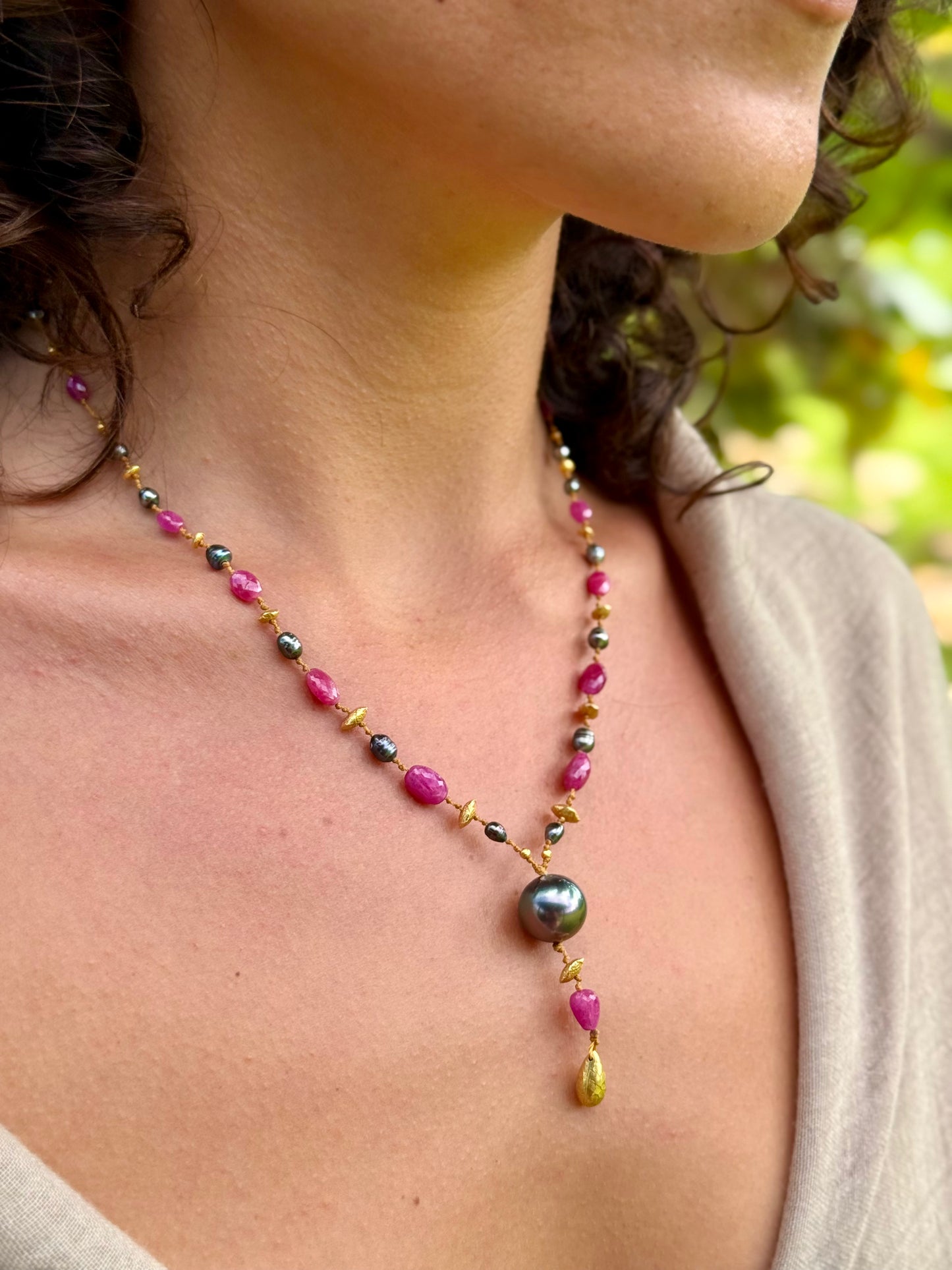 Pink Sapphire and Tahitian Pearl Kulu Nani