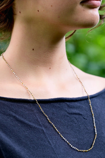 Shaded Diamond & Gold Strand