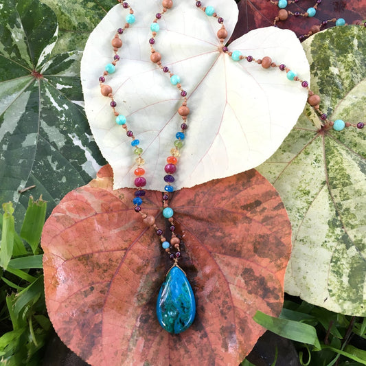 Chrysocolla Mana Sandelwood Lei