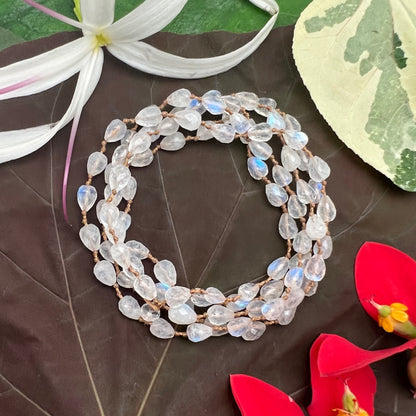 Moonstone Drop Lei