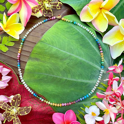 Moonstone Short Rainbow Lei